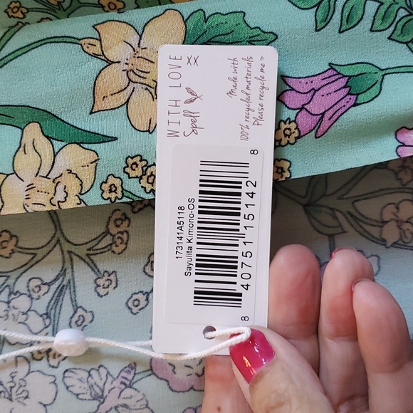 Vintage NWT Sayulita Spell Kimono FIRM, no bundle discounts. - Picture 4 of 9